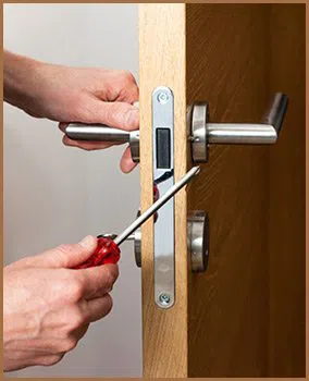 City Locksmith Shop Saint Charles, MO 636-232-0241 - lock-locksmiths